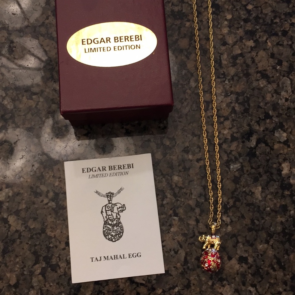 Vintage Limited edition necklace